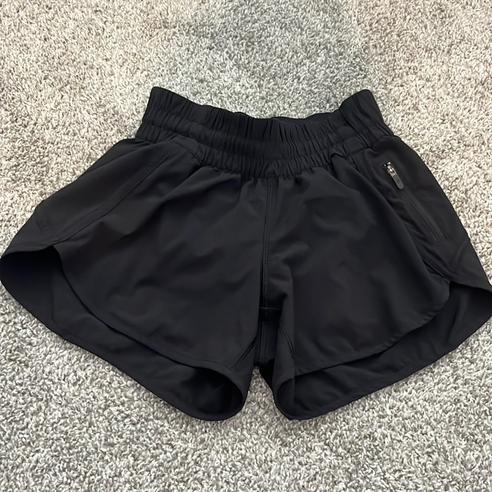 Tracker Low Rise Lined Short 4”, black, size 4
